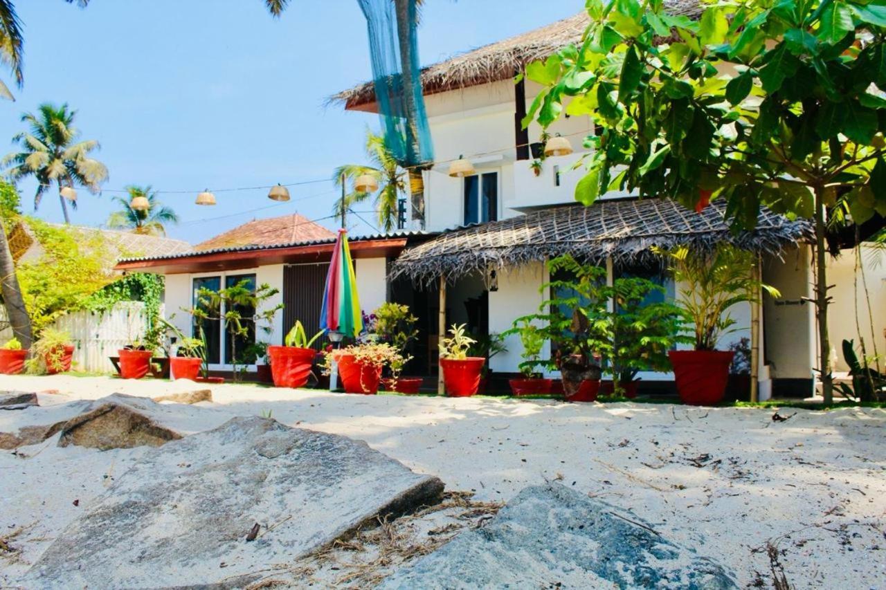 Alivious Beach Homestay Alappuzha Exterior photo