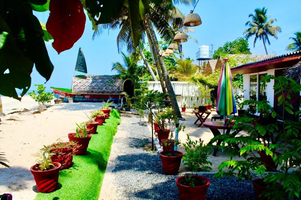 Alivious Beach Homestay Alappuzha Exterior photo