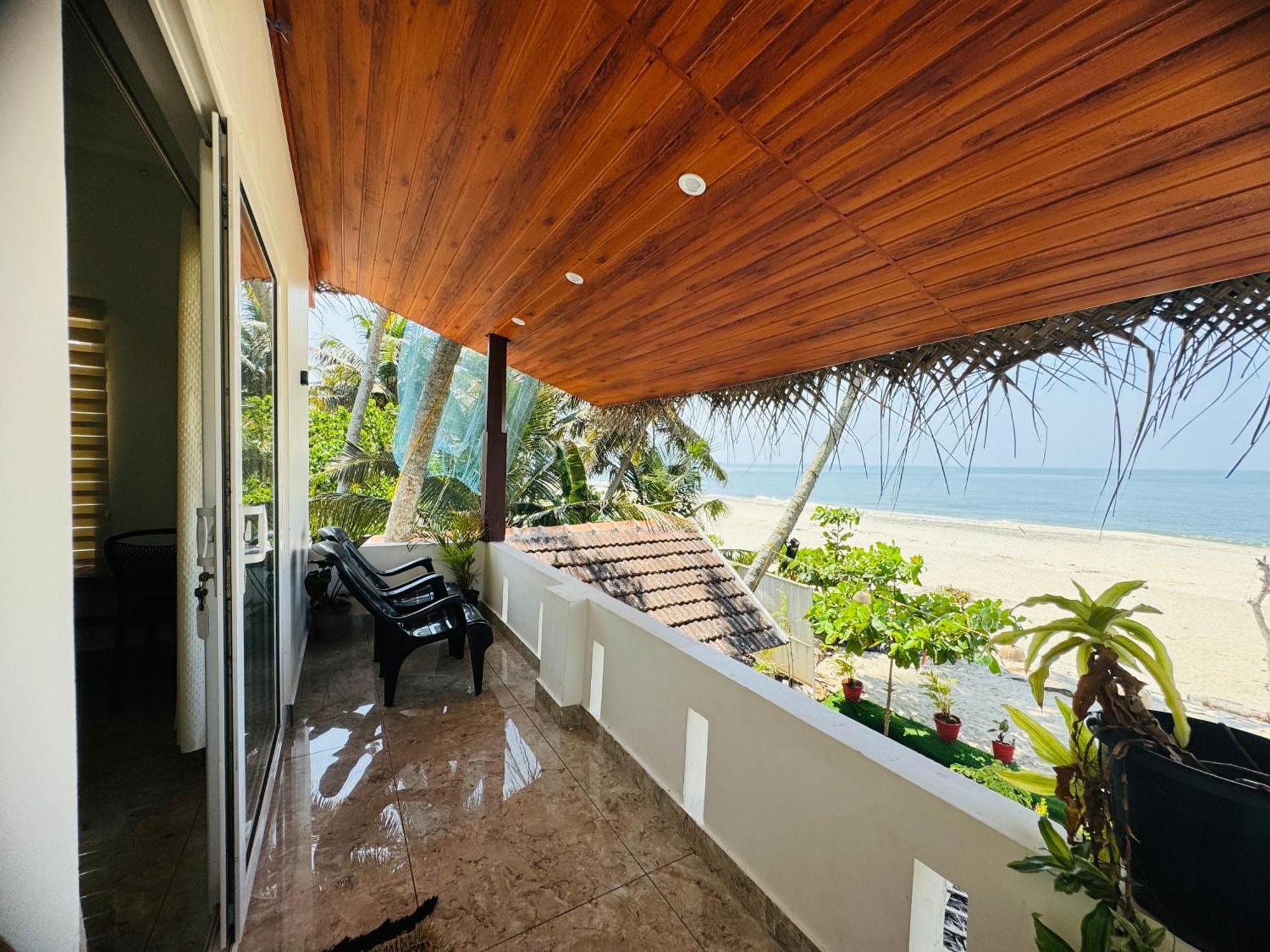Alivious Beach Homestay Alappuzha Exterior photo